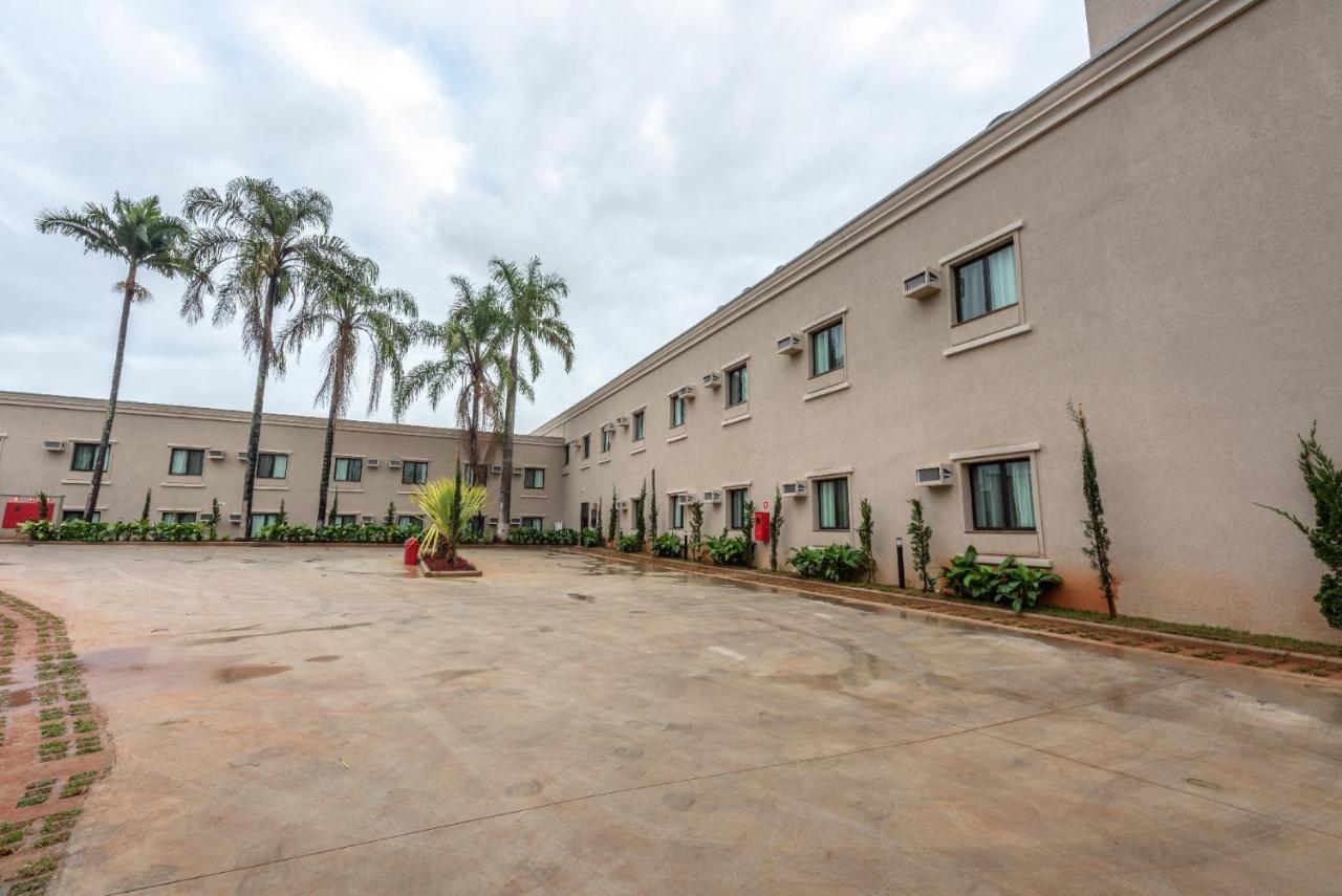 Class Hotel Sao Lourenco Exterior foto